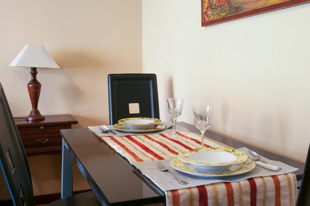 Апартаменты Apartamento Araceli Proximo A Clinica Oftalmologica Fdez Vega Овьедо Экстерьер фото