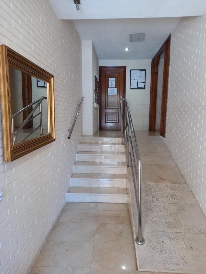 Апартаменты Apartamento Araceli Proximo A Clinica Oftalmologica Fdez Vega Овьедо Экстерьер фото